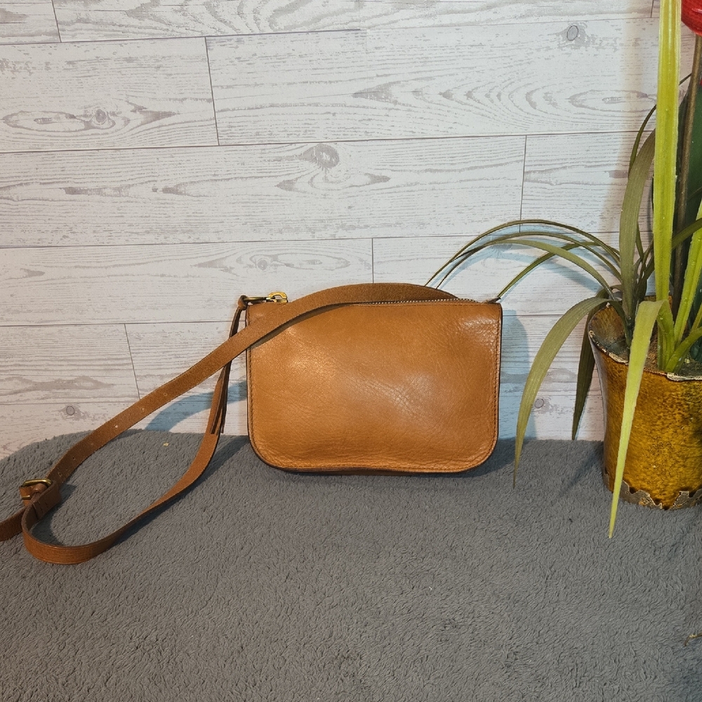 Madewell Tan Leather Crossbody Bag